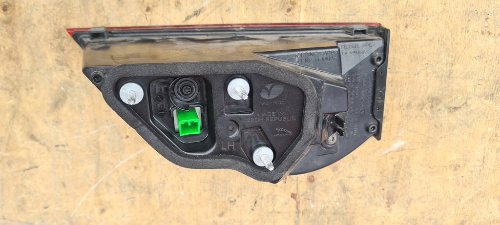 фото №4, Лампа задняя левая led jaguar f-pace