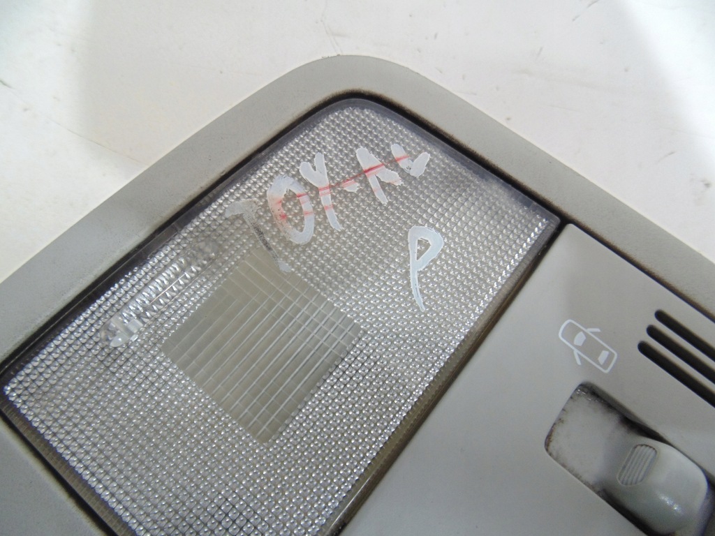 фото №4, Лампа освітлення кабіни стельовий toyota avensis t27