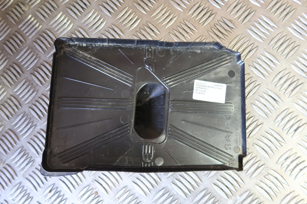 фото №1, Основание аккумулятор c4 picasso ii 9817230480