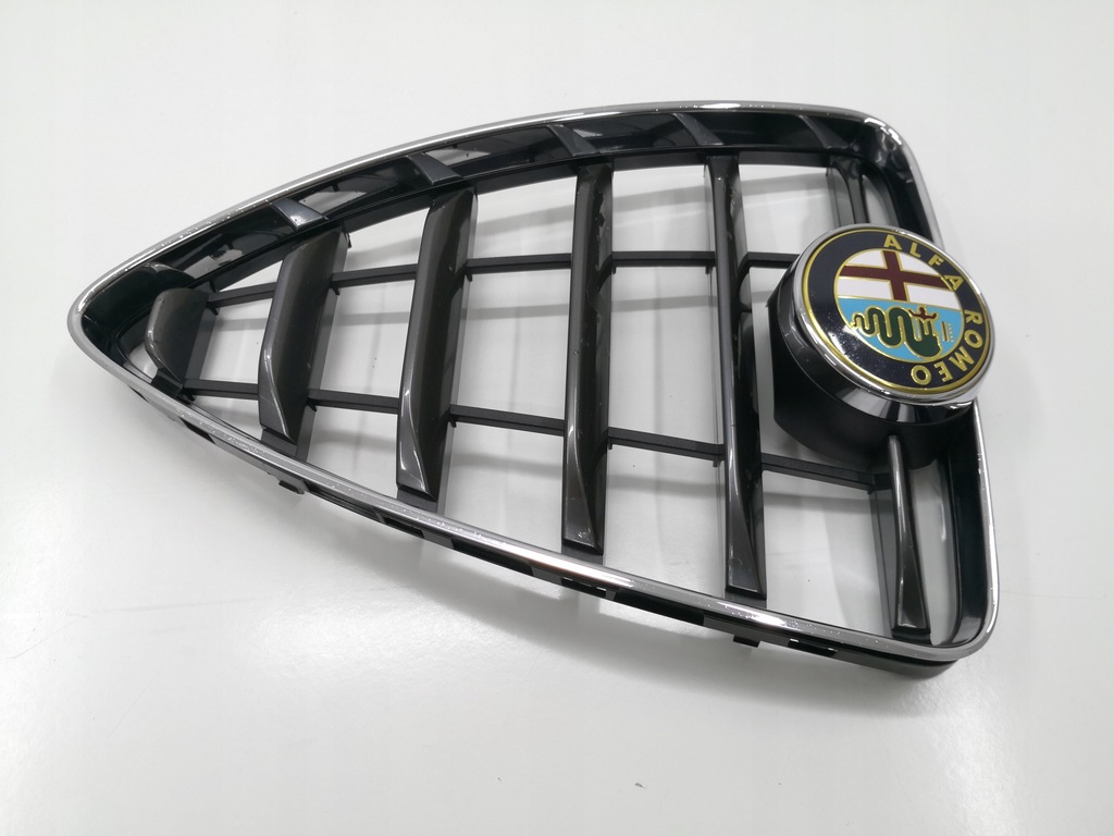 фото №3, Решётка радиатора решётка радиатора alfa romeo mito