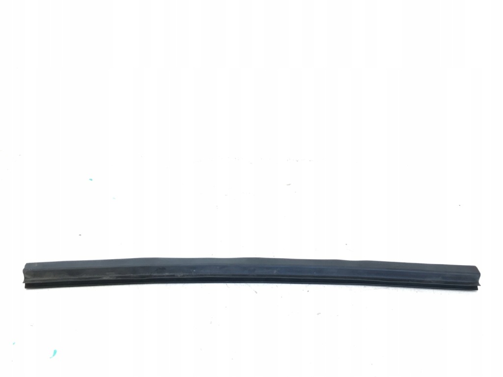 фото №3, Tesla 1038407-00-a прокладка дверь