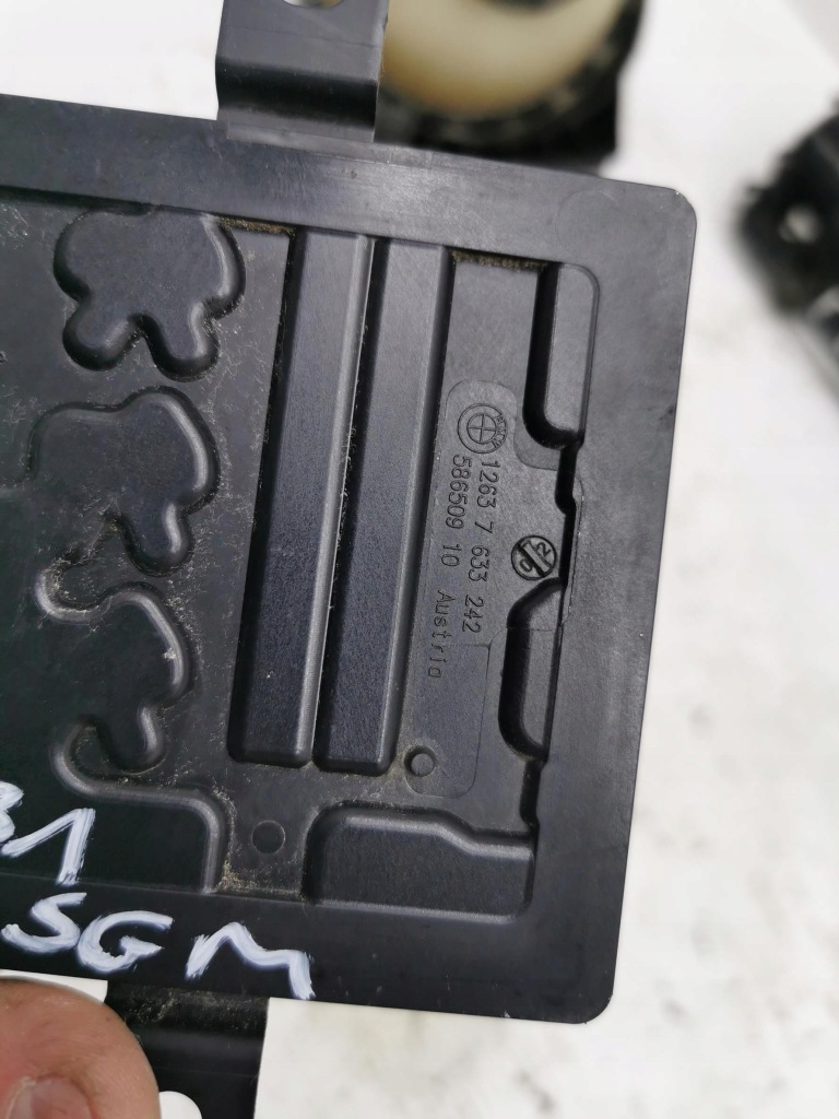 Модуль живлення bmw seria 3 f30 f31 7633242 11-18 Зі Шроту