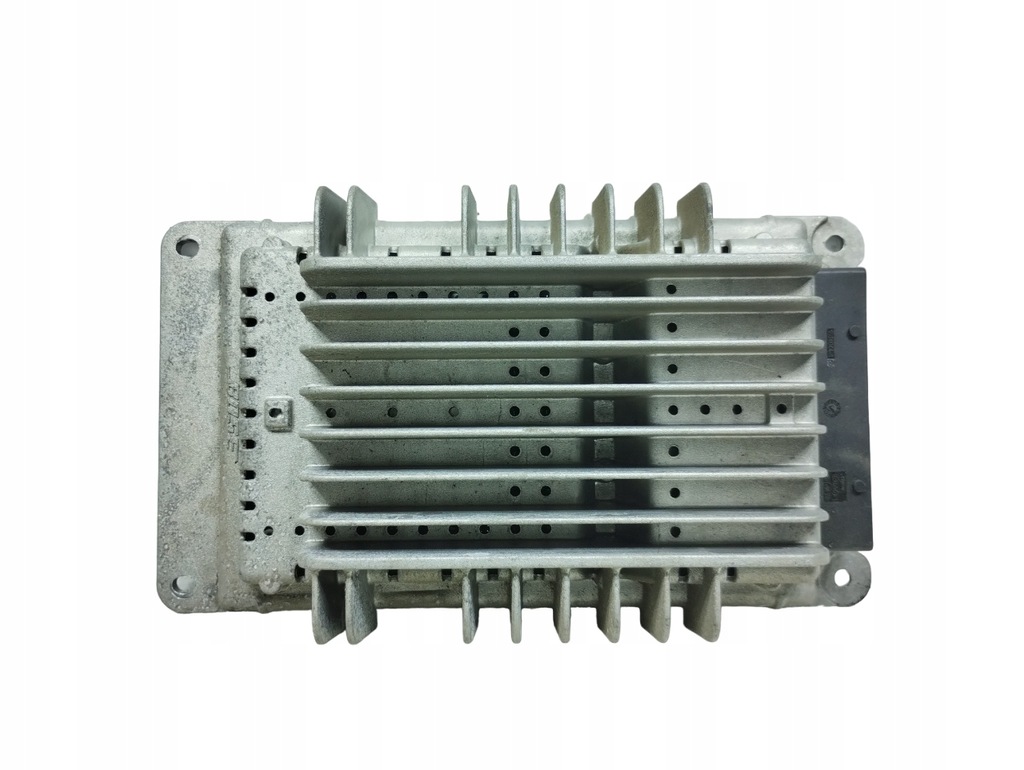 фото №1, Alfa romeo gt усилитель радио 00606833250