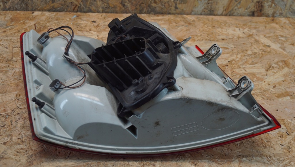 фото №10, Лампа правий задня skoda octavia iii hb liftback sedan