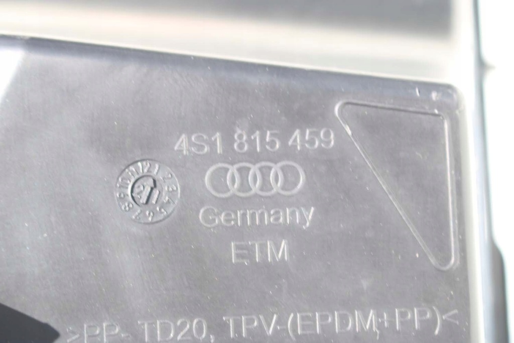 фото №6, Audi r8 4s ii 4s патрубок всасывающий 4s1815459 4s1815389 9b9 - чёрный сатиновая pla