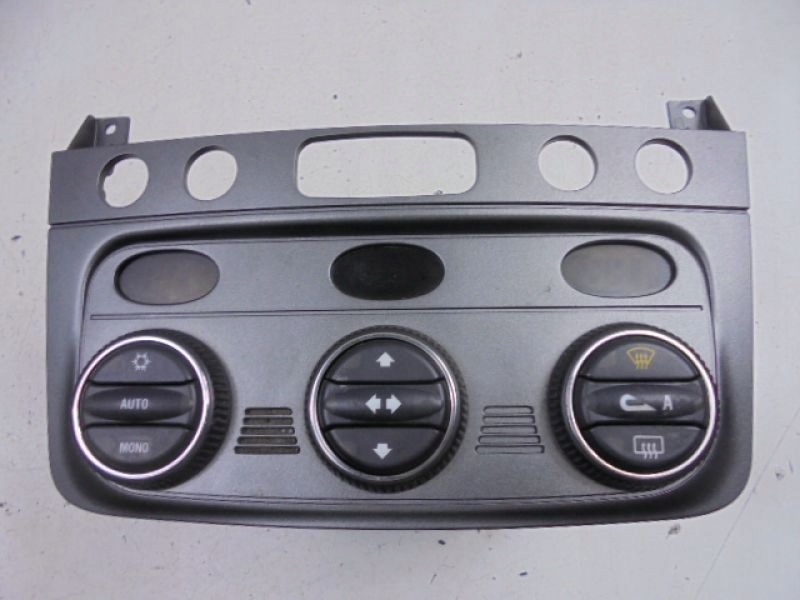 фото №5, Alfa romeo gt панель обдув 01560513720