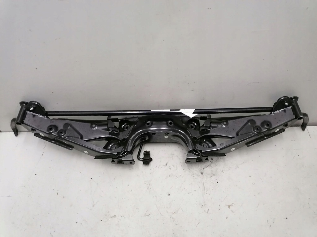 фото №1, Подрамник задние mini cooper f56 6851559 2.0l бензиновый 141kw 2020