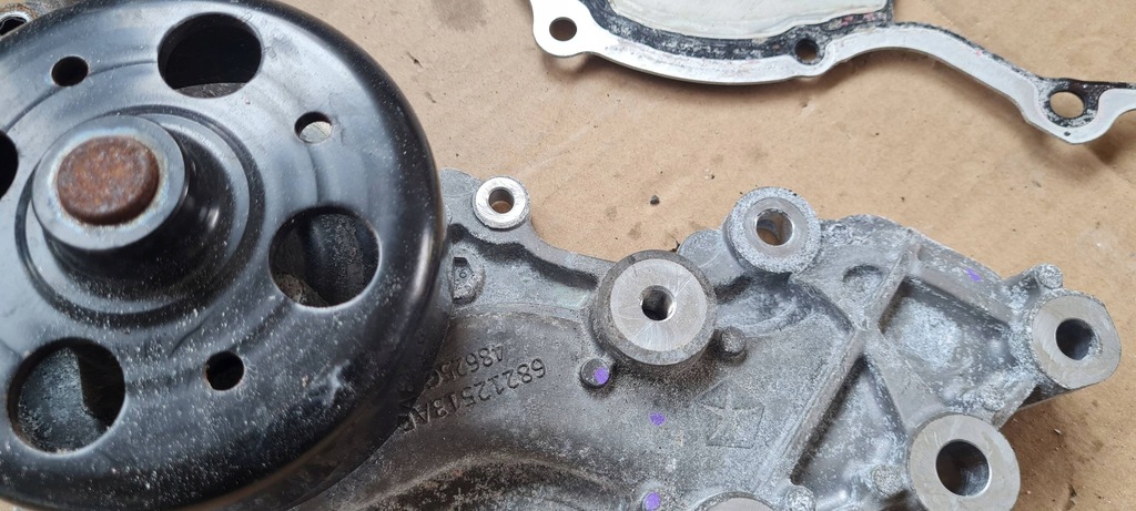 фото №8, Chrysler pacifica 2022 насос wody корпус 3.6 v6 68212513af