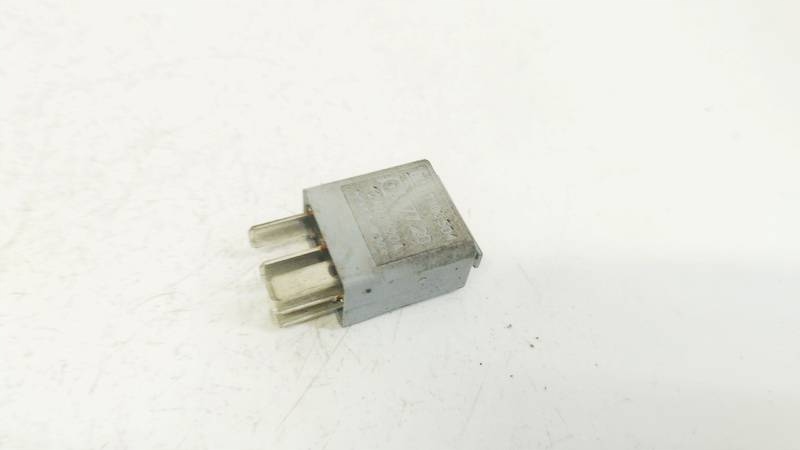 Купить Opel astra реле 2007 1.6l 13100504 67720