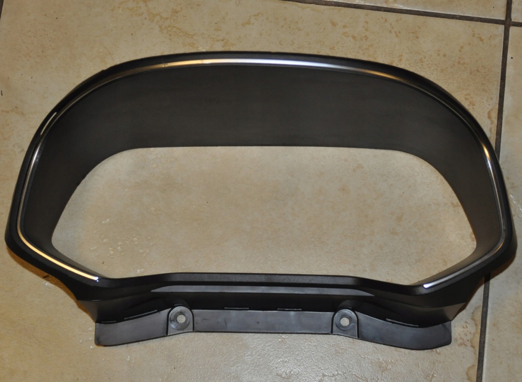 фото №1, Renault clio v рамка корпус спідометра 19-23 rok