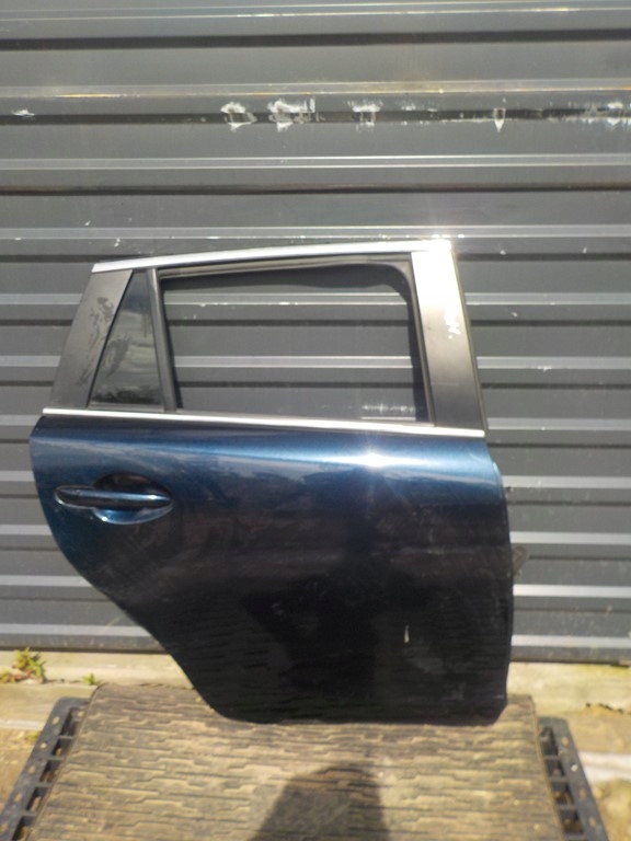 фото №1, Mazda 6 gj kombi двері правий задня 2012-2018