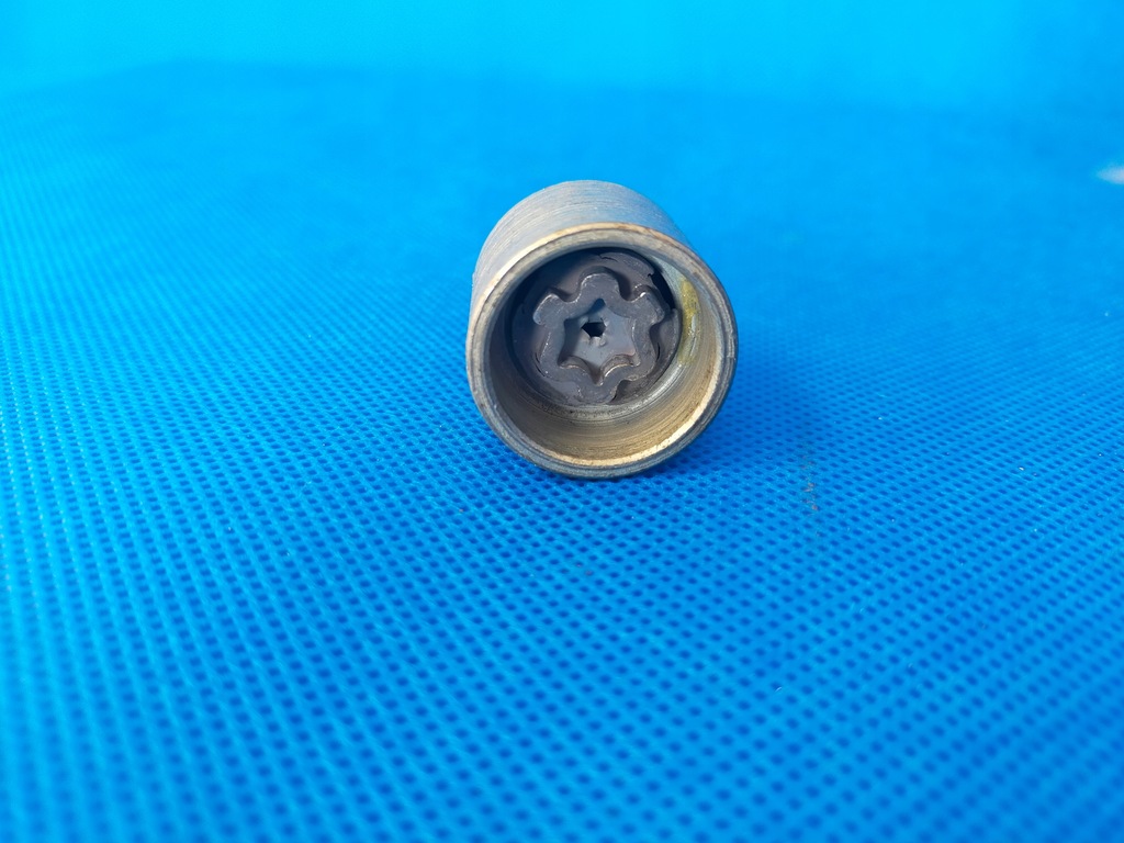 фото №6, Kia sportage iii болти захисні колеса 2012r