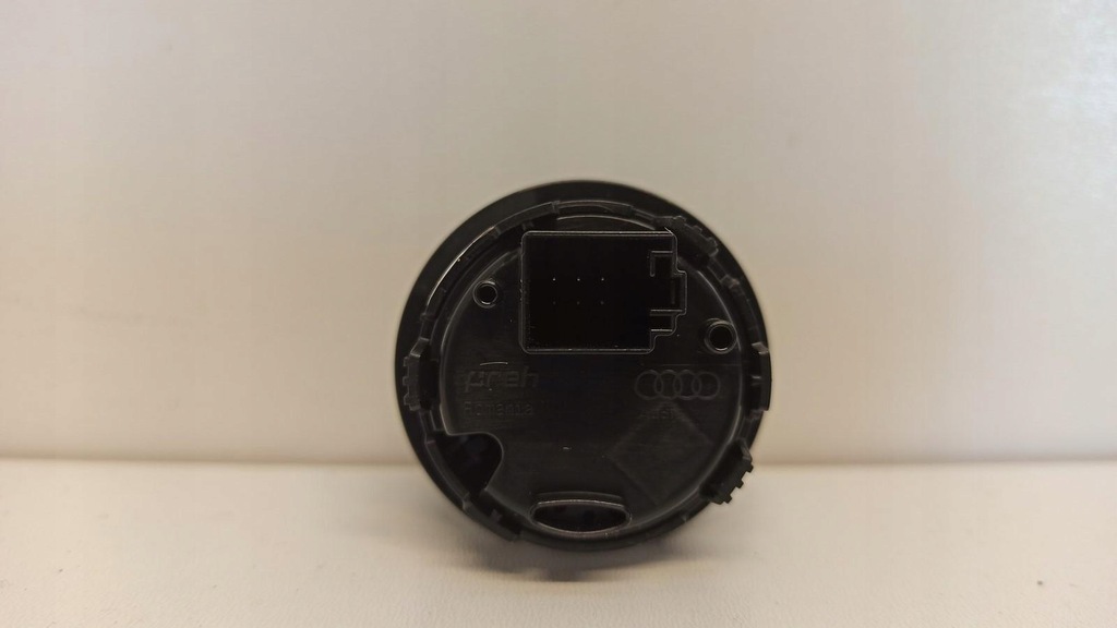 фото №3, Audi a3 8y перемикач радіо 8y0919616