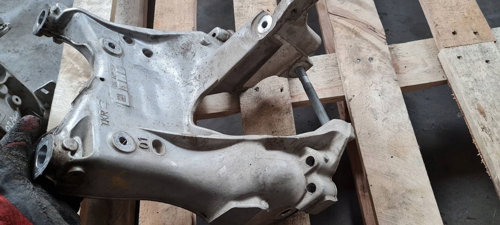 фото №12, A6 c8 4k кронштейн кронштейн кронштейн двигуна ліва ліва 80a399295s q5 80a a7 4k