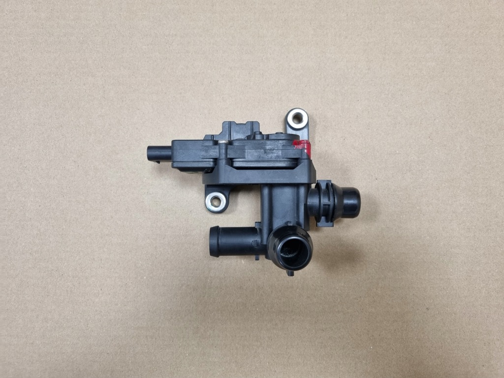 Купить Volvo xc90 2 клапан жидкость охлаждающей 32249864