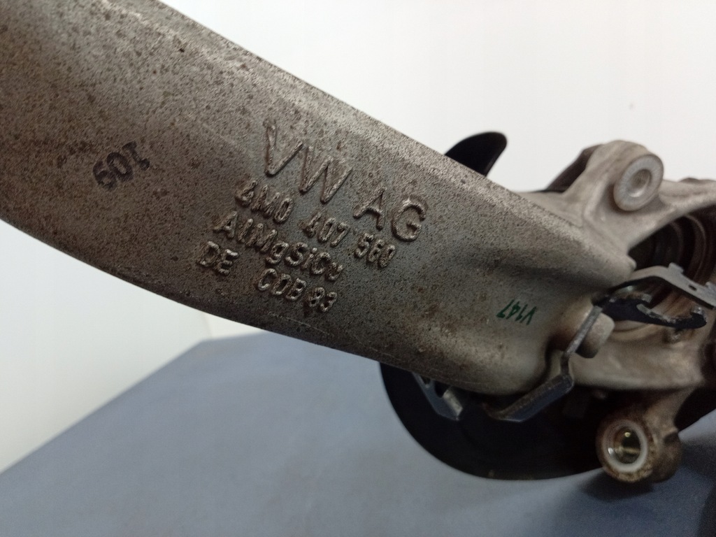 фото №6, Audi q7 ii 4m поворотный кулак правая перед 4m0407242j