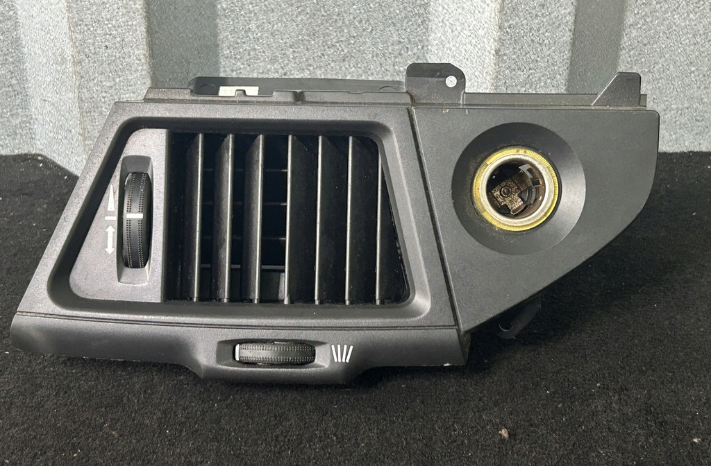 фото №1, Впуск решётка обдув воздуха mercedes actros mp4 a9608300454