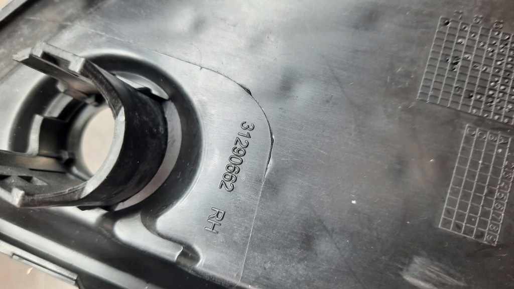 фото №6, Решётка бампера правый перед 31290662 volvo xc60 nowa