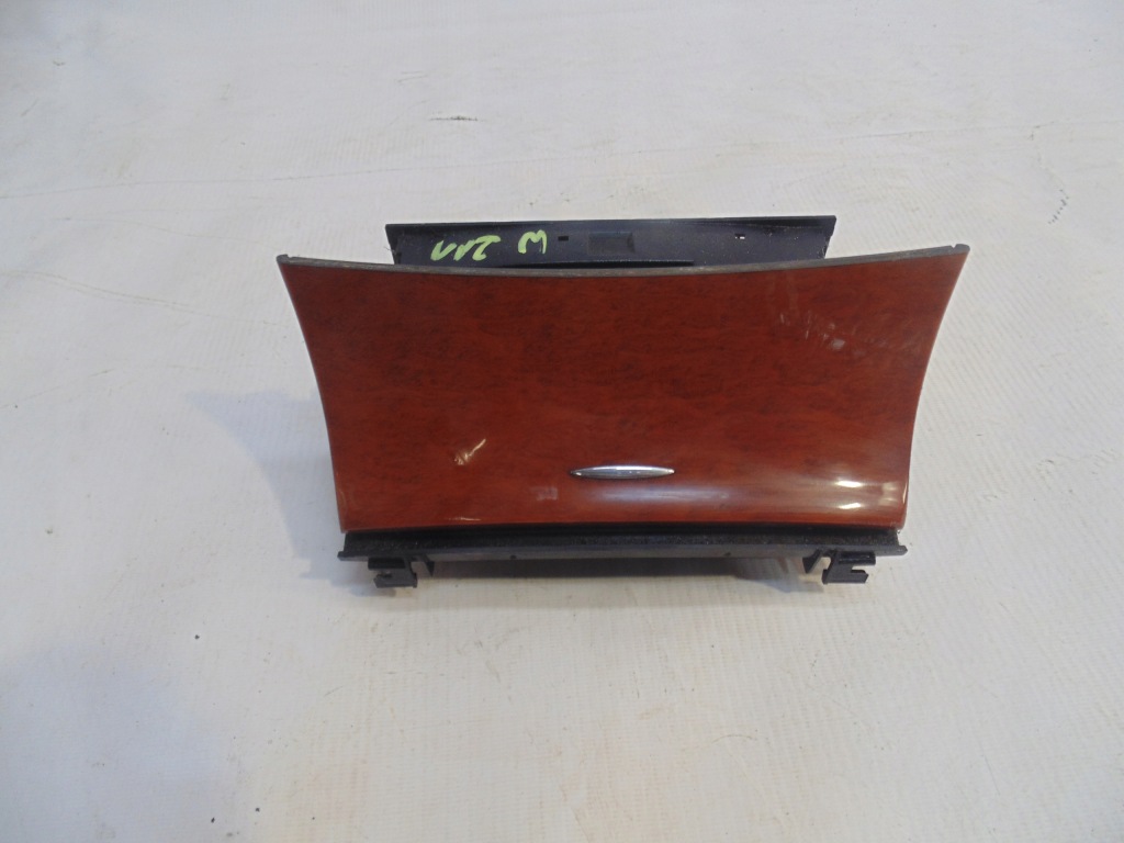 фото №1, Mercedes cls 219 w219 бардачок попільничка гайка drewno