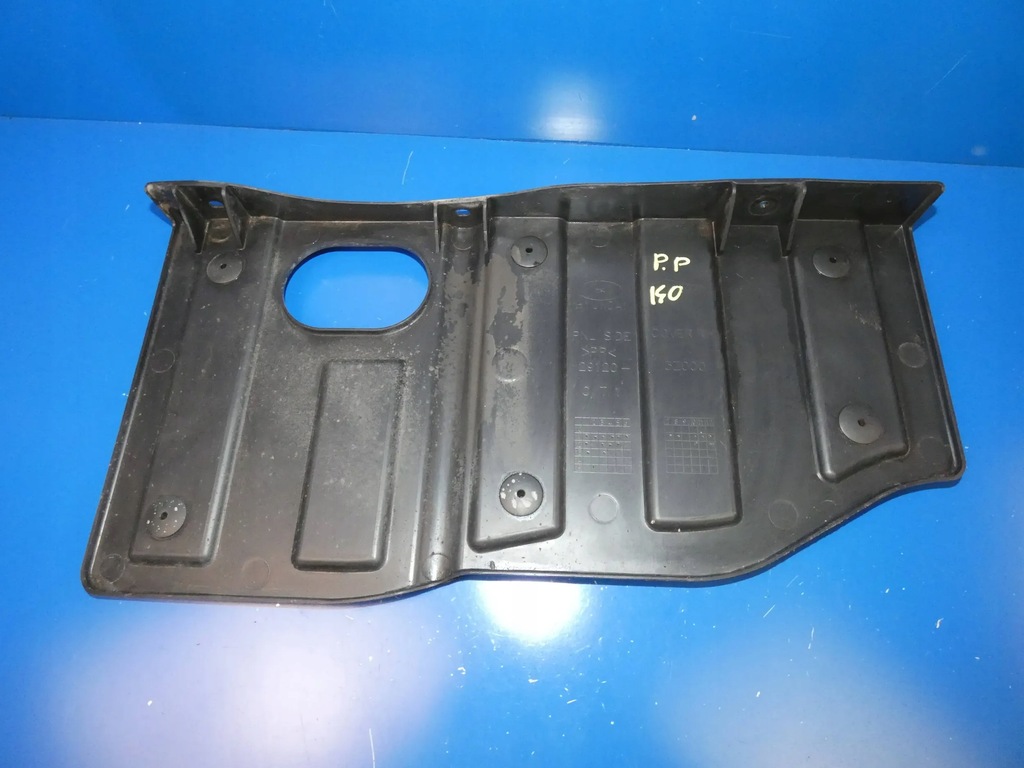 фото №1, Hyundai i40 защита pod двигатель подвеска правая перед