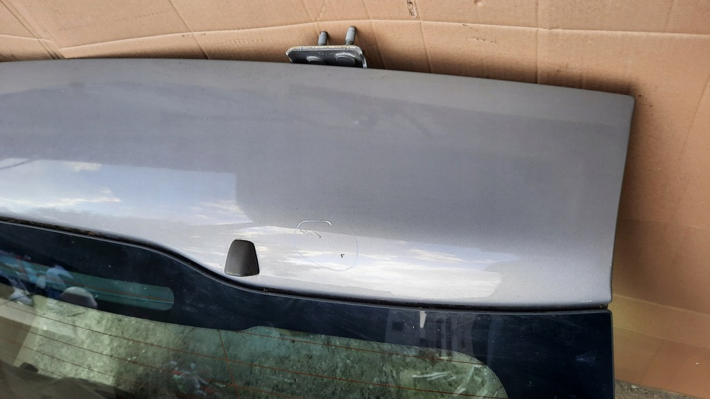 фото №4, Кришка багажника задня volvo v50 05r