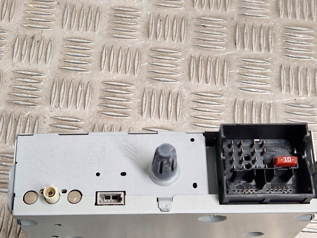 фото №5, Peugeot 3008 i 2014 панель / радиопроигрыватель cd/dvd/gps