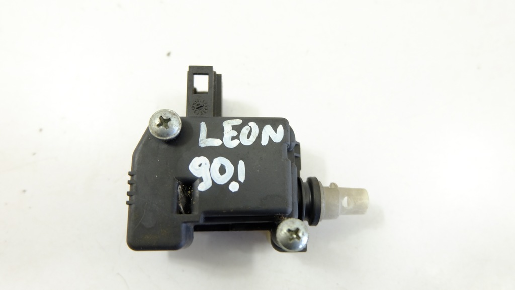 фото №1, Seat leon ii привод крышка заливной топлива