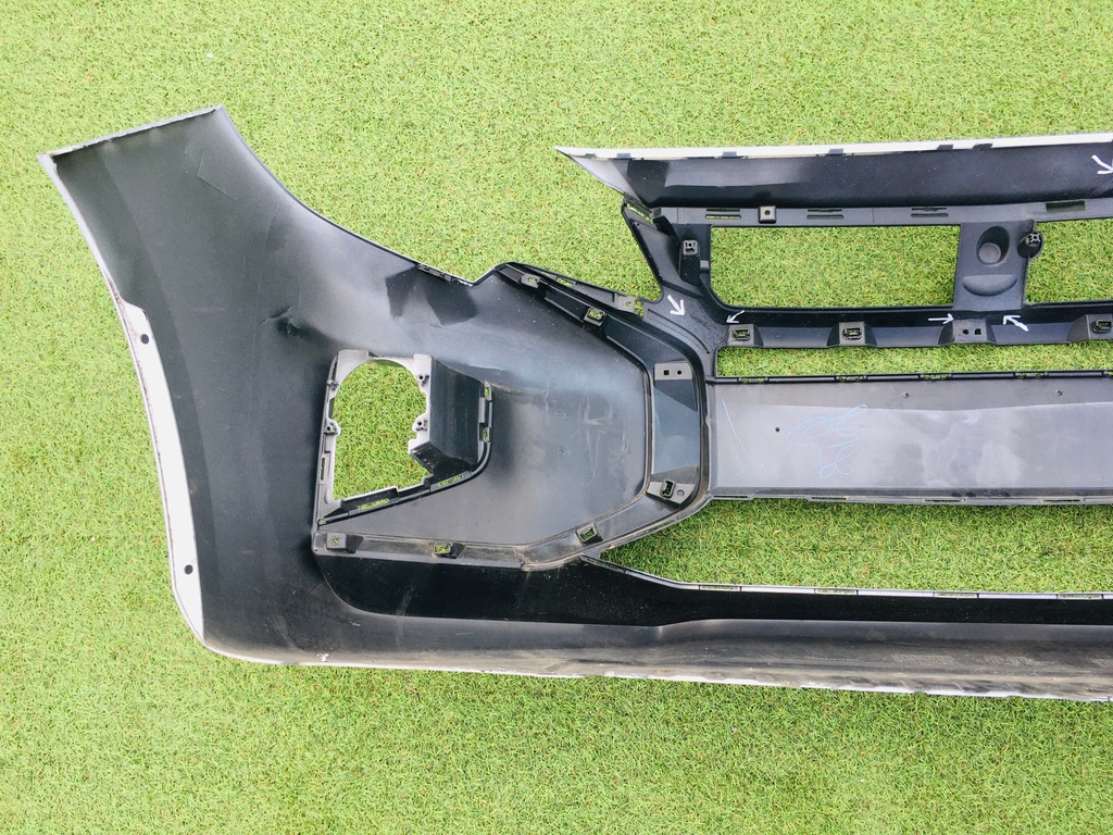 фото №10, Mitsubishi space star iii 3 2019 бампер передний