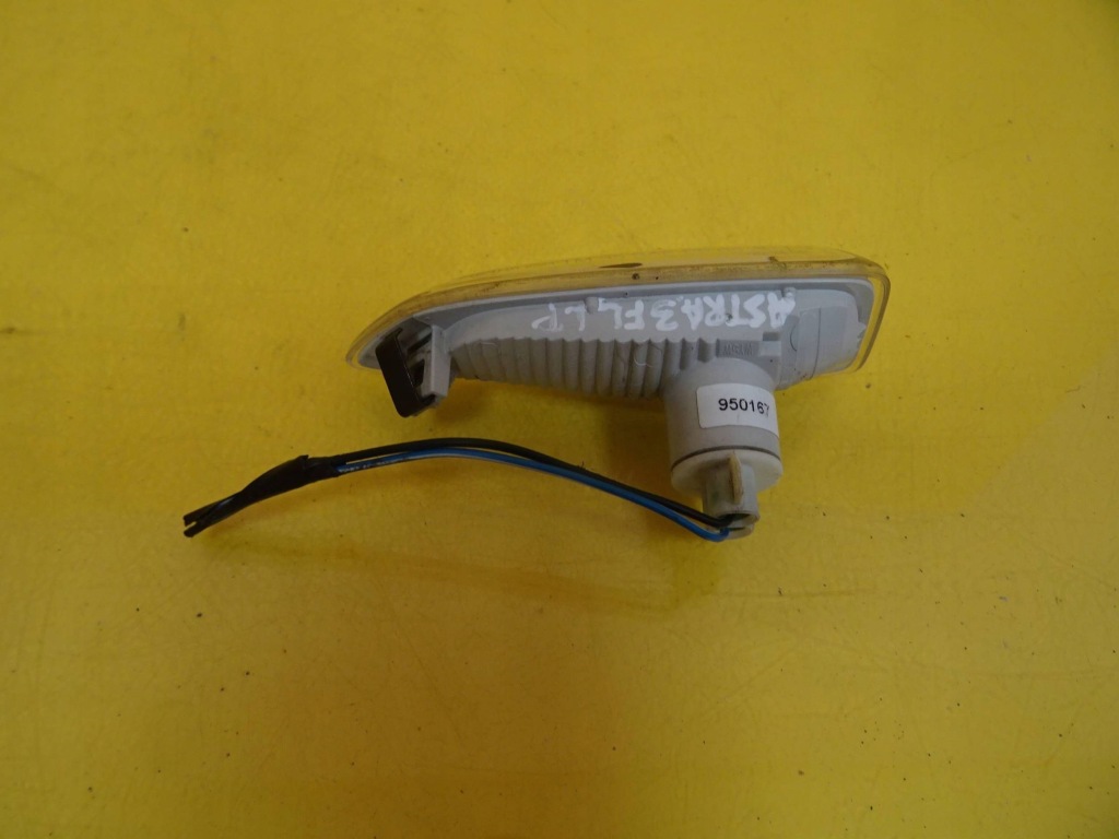 Поворотник поворотник крила передній лівий opel astra h 13491088 nr63 Зі Шроту