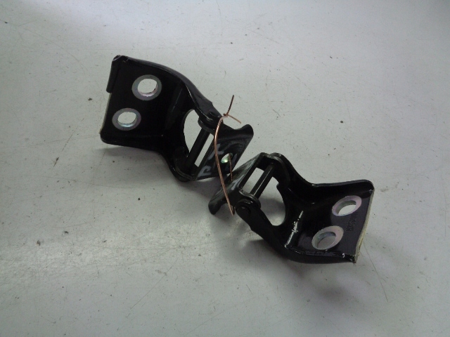 фото №2, Петлі двері правий задня dacia spring ev 2022 rok чорні