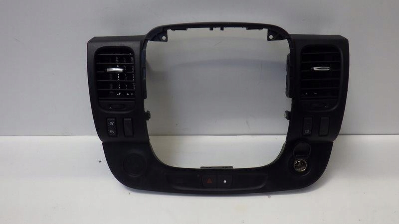 фото №1, Рамка захист радіо ґрати обдув trafic iii vivaro b 682607479r