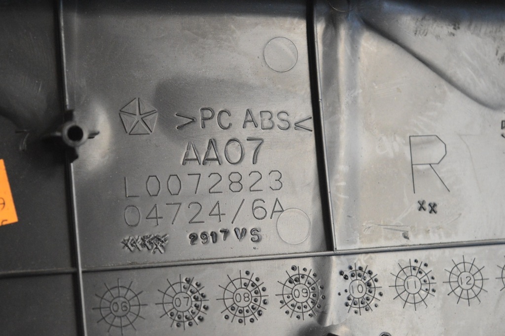 фото №5, Chrysler grand voyager молдинг дверная задняя правая l0072823 2012 rhd