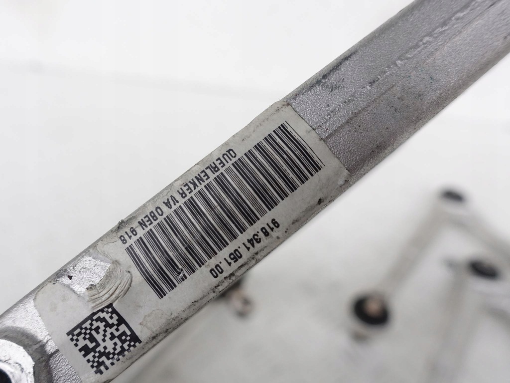 фото №11, Porsche 918 spyder важіль верхній перед l=p