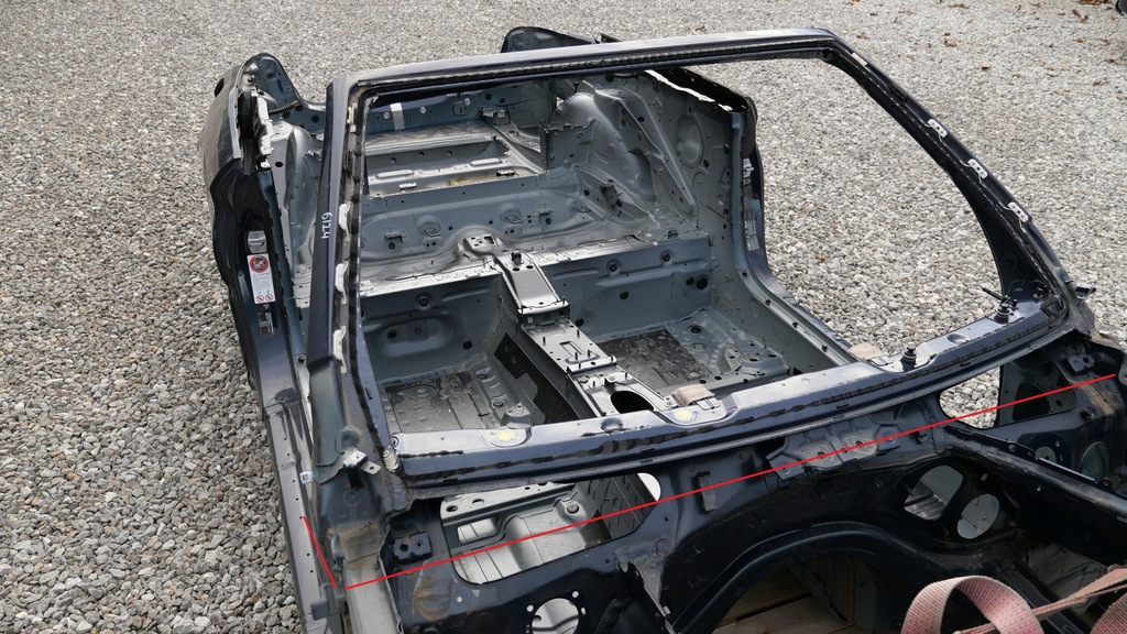 фото №1, Bmw f33 cabrio чверть рама скло стіна перегородкова a89