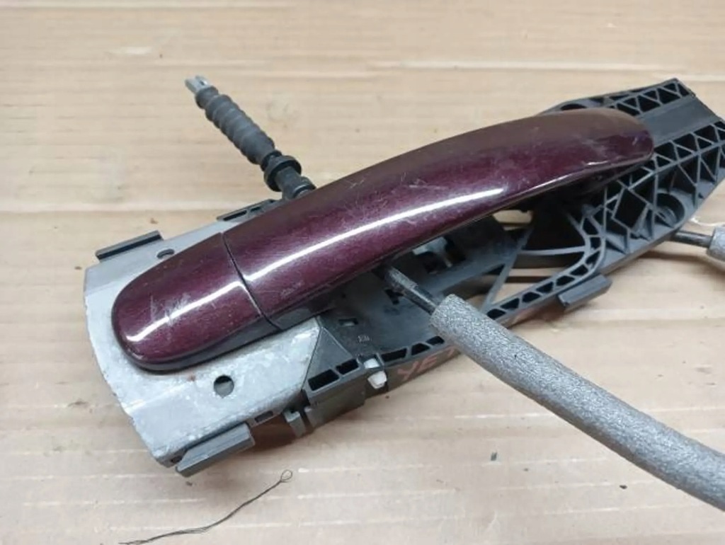 фото №4, Skoda yeti ручка kasetka дверь задняя правый