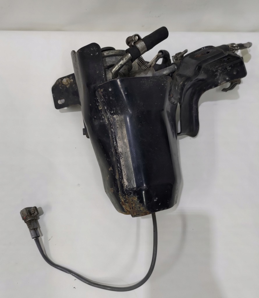 фото №1, Subaru forester iv 2.0d 13-корпус фильтра топлива