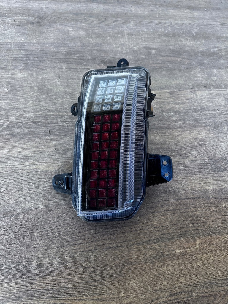 Купити Hyundai ioniq 6 лампа ліва задня led 92405-kl100 оригінал europa