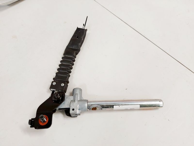 фото №1, Kia sportage iii натягувач натягувач поперечина безпеки правий перед