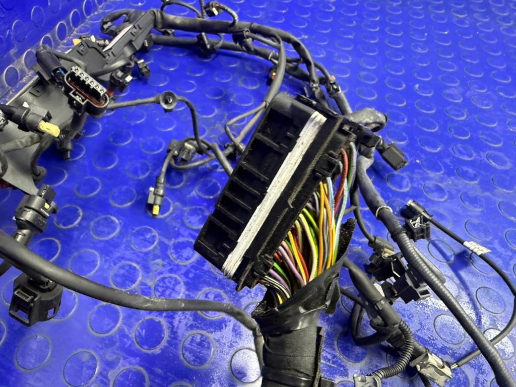 Mercedes cla w117 2.0b жгут электропроводка комплектная двигателя oem a2700108902 Недорого