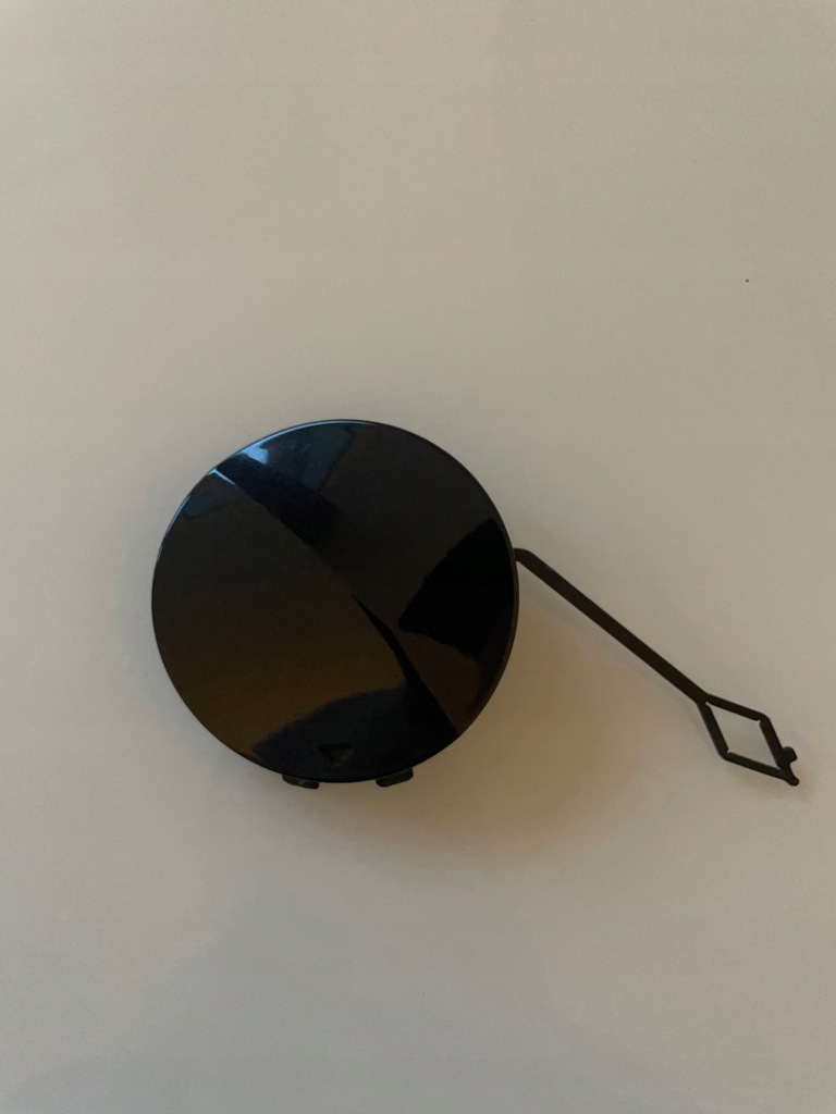 фото №1, Bmw 3 g20 g21 заглушка фаркоп бампера передний перед