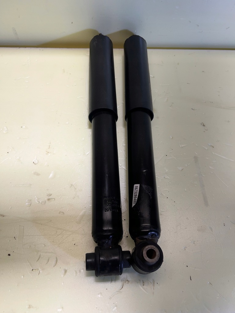 фото №1, Амортизатор задняя левый правый peugeot 5008 ii 16-