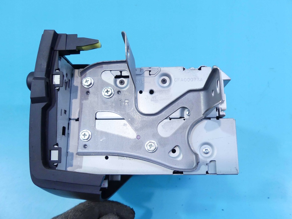 фото №7, Радио заводской toyota rav4 iii 86120-42220