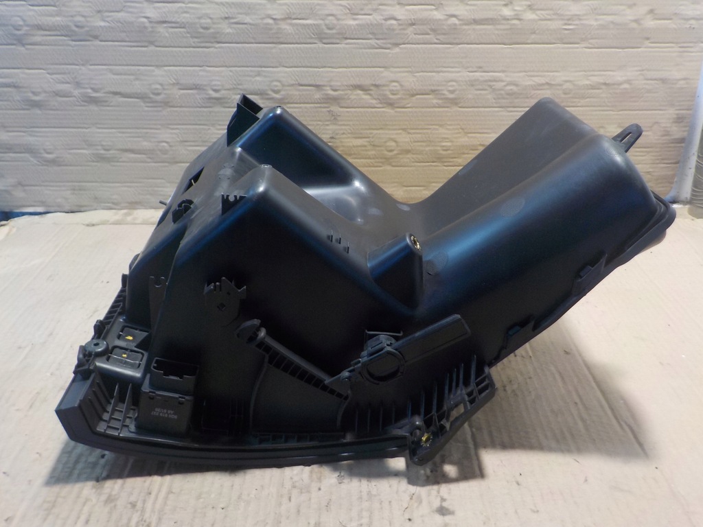 фото №8, Бардачок пассажира, skoda fabia iii 2021r 60 km 1.0 pb 6v1857097ae