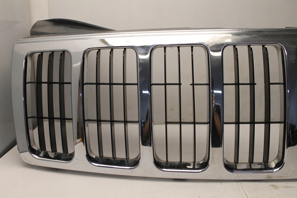 фото №4, Решётка радиатора решётка радиатора бампера jeep grand cherokee iii 3