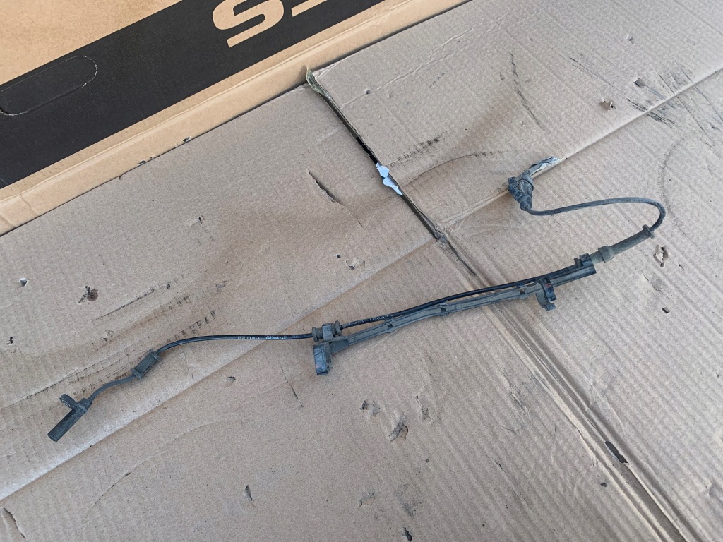 фото №1, Датчик dodge charger 3.6 2016- 04779642