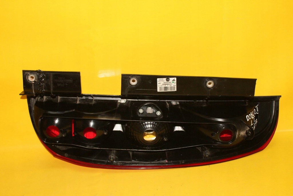 фото №8, Лампа левый задняя задняя 00518305650 doblo ii