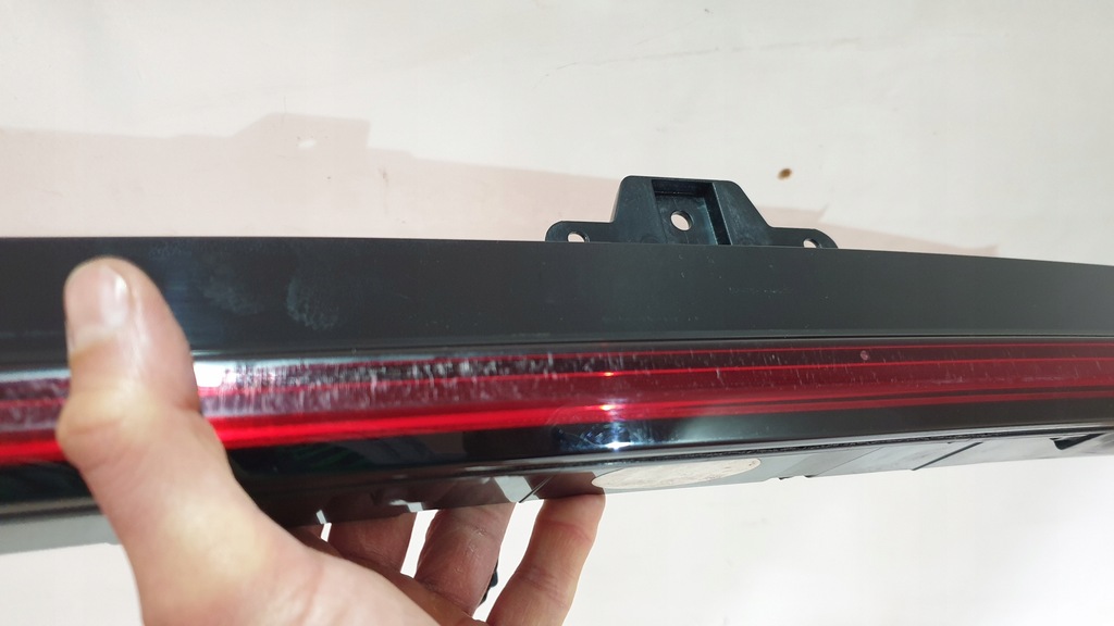 фото №11, Лампа задняя стоп накладка крышки polestar 2 32228372