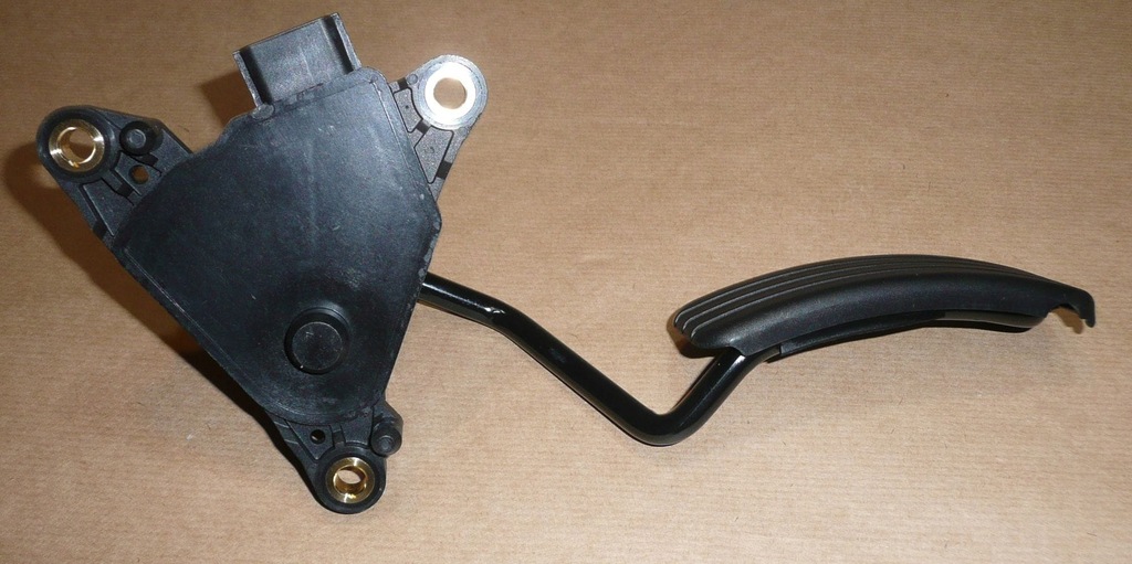 фото №3, Потенциометр педали газа renault scenic ii 8200159645 оригинал