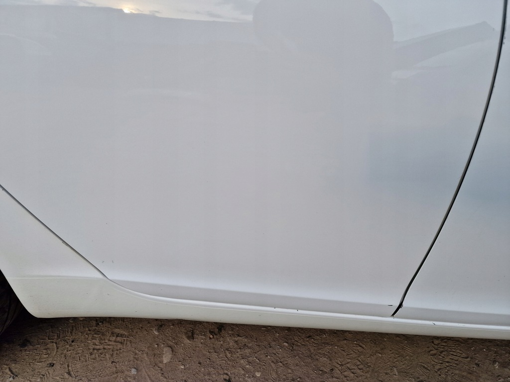 фото №7, Двері праве задні opel insignia a hb sedan z40r