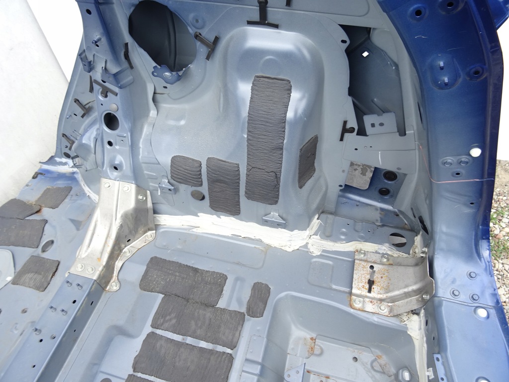 фото №7, Nissan iv x-trail t33 1.5 vc-t e-power kr15 поддон pas задний задняя rby